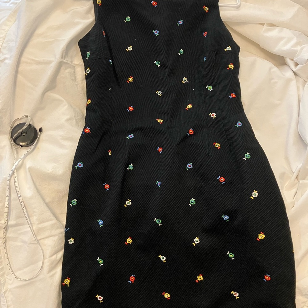 Laundry By Shelli Segal black cotton summer dress with embroidered flowers